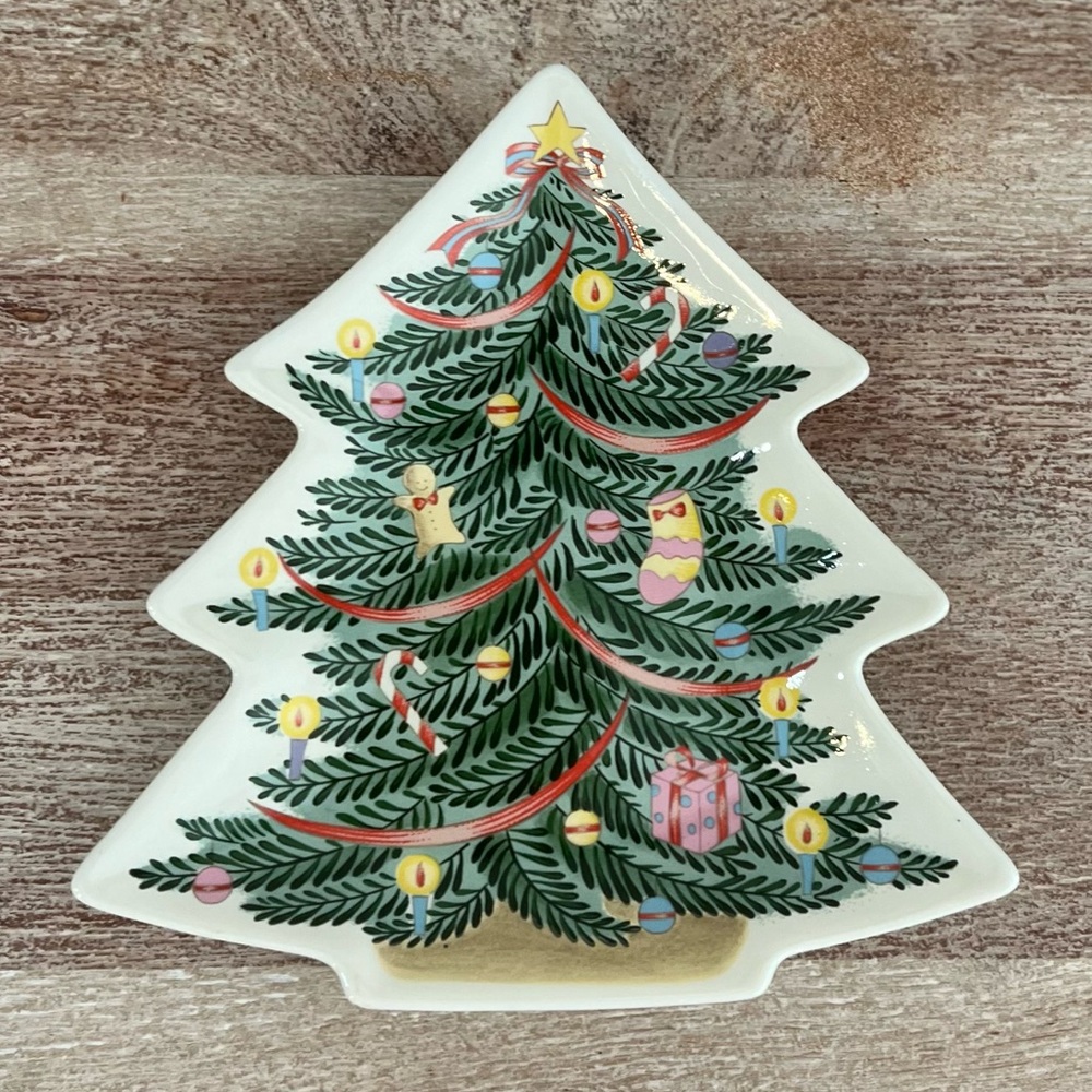Vintage Christmas Tree Decor